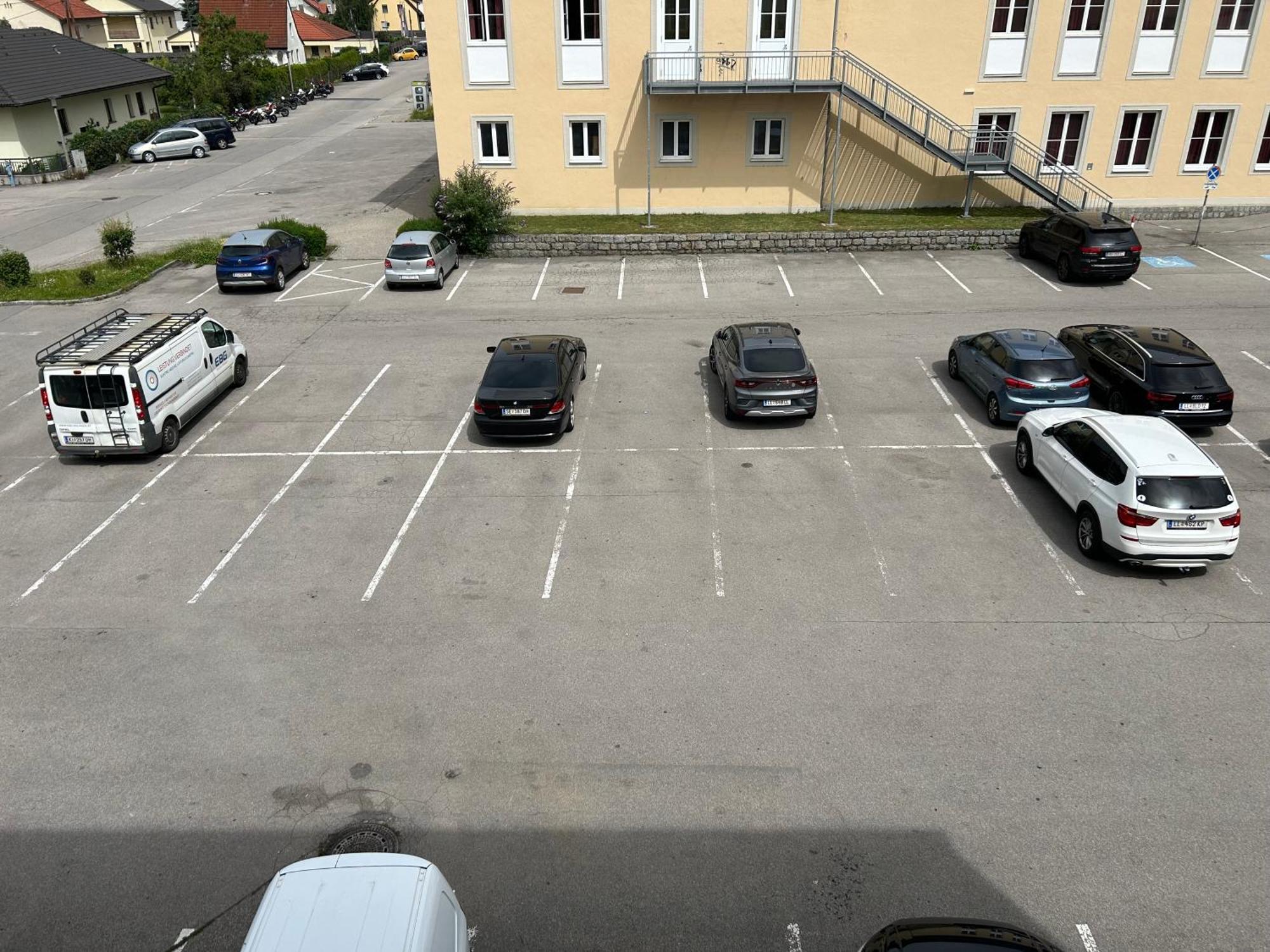 "Am Limes" Hotel Enns Exteriör bild
